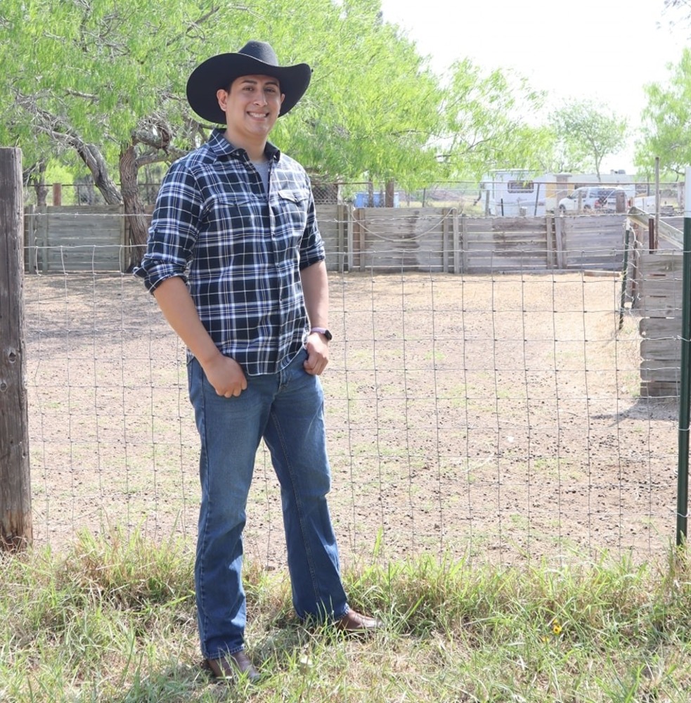 Meet your Posher, Oscar